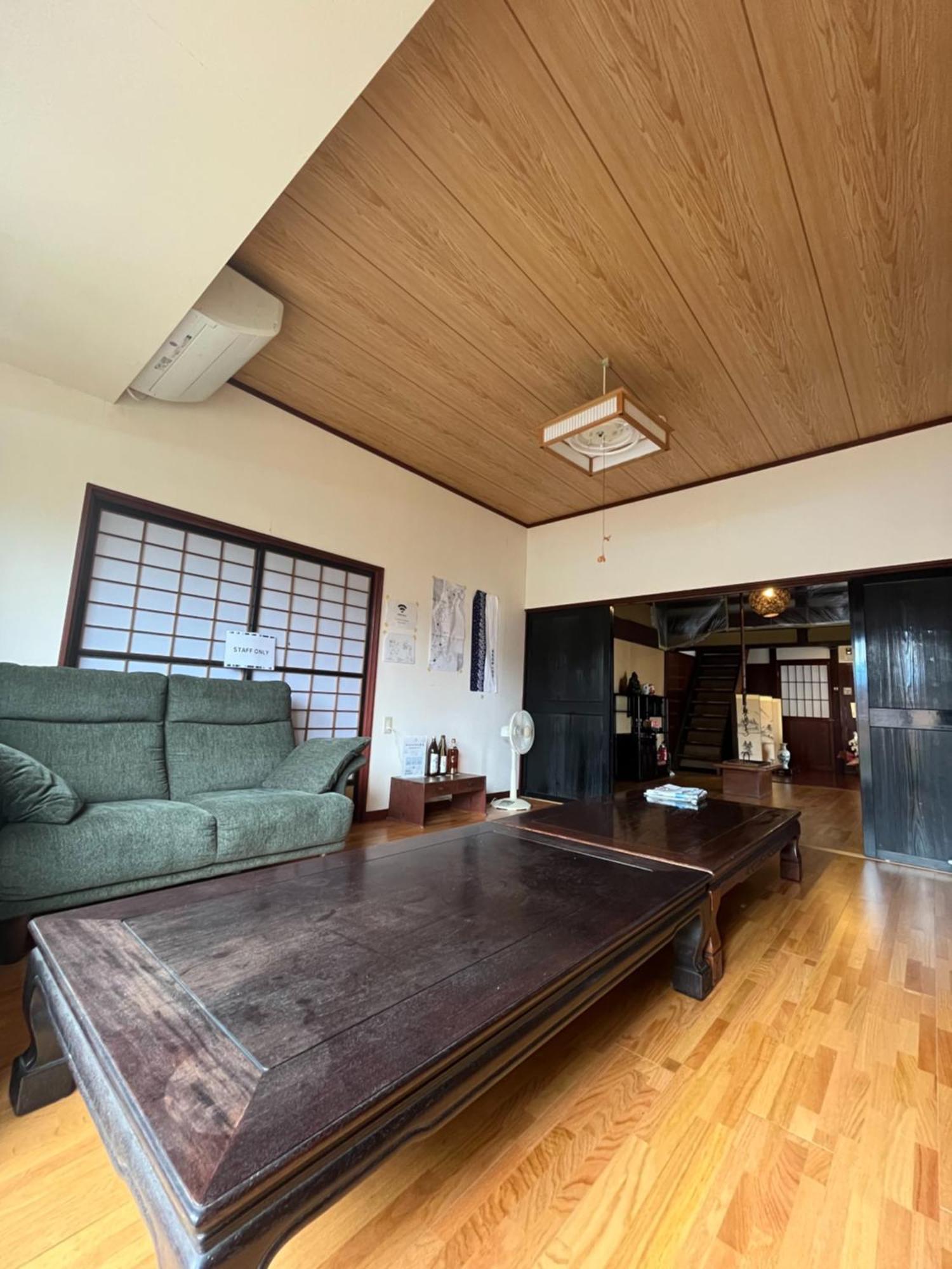 ゲストハウス黒島 Anamizu Bagian luar foto